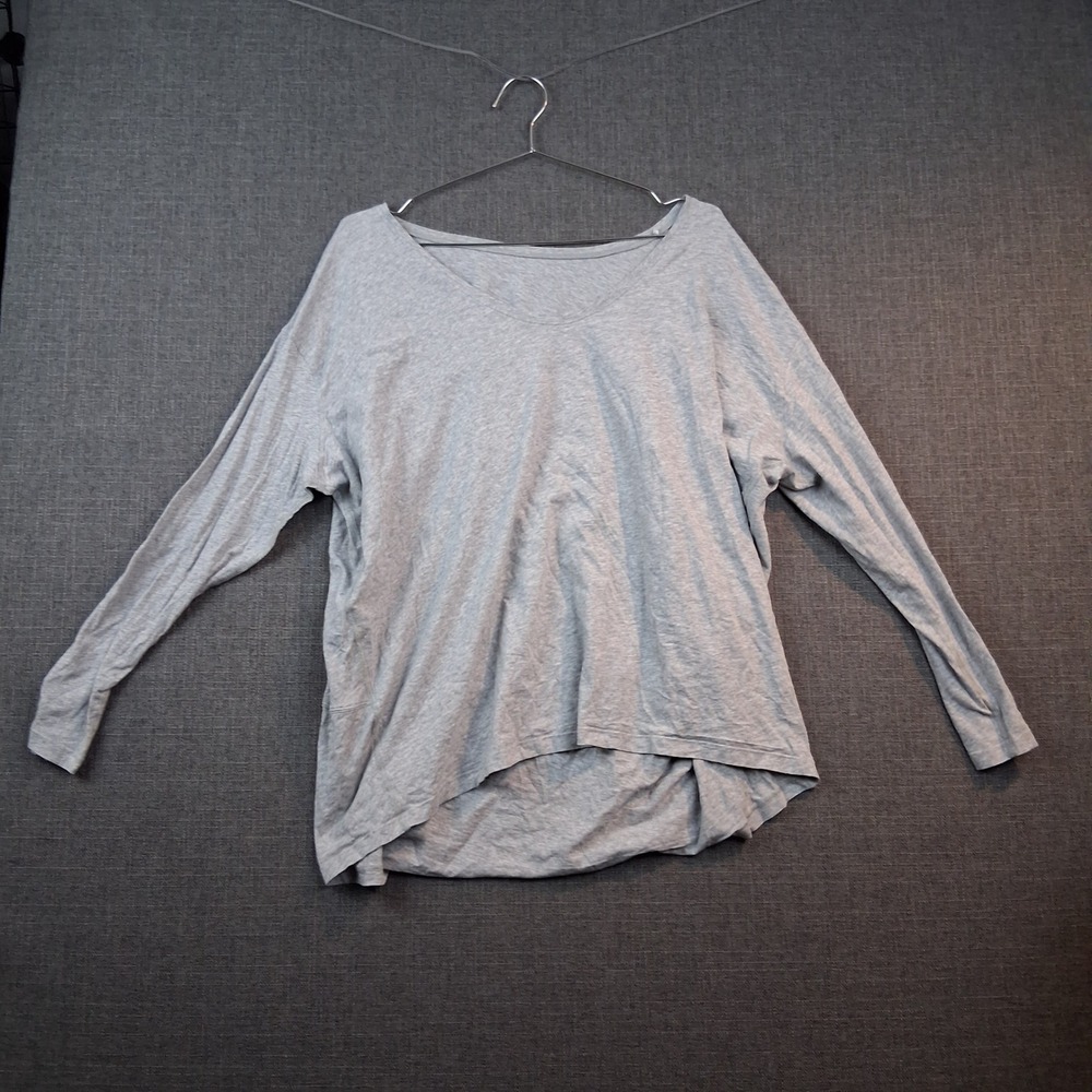 Lululemon Heathered Grey Oversized V-Neck Long‎ Sleeve High-Low Top